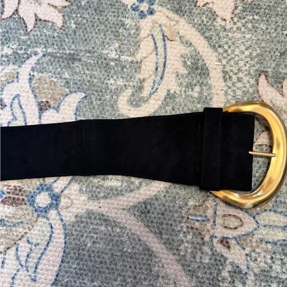 Donna Karan Suede Vintage Belt